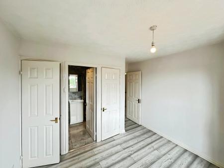4 bedroom Detached house to let in Charndon Close, Bramingham, Luton, LU3
