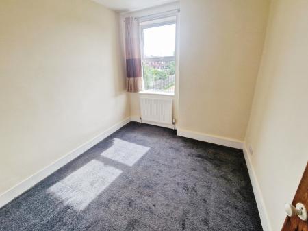 3 bedroom Terraced House for sale in Beechwood Road, Leagrave, Luton, LU4
