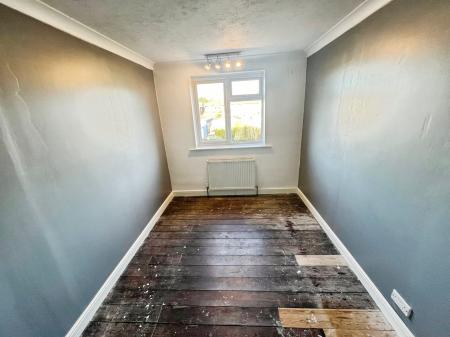 2 bedroom Terraced House to let in Chesford Road, Wigmore, Luton, LU2