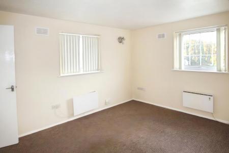 0 bedroom Studio flat to let in Twyford Drive, Wigmore, Luton, LU2