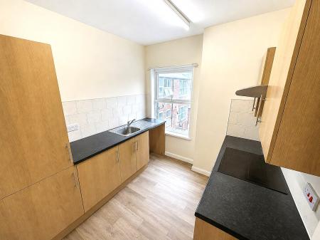 1 bedroom Flat to let in High Town Road, High Town, Luton, LU2