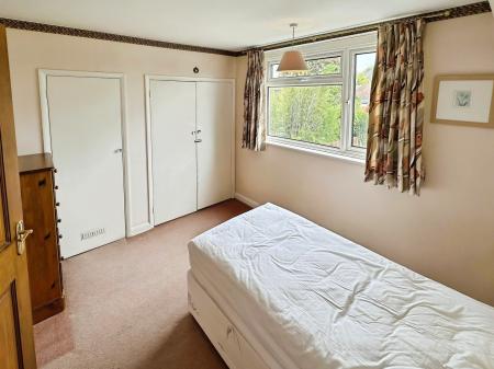 3 bedroom Detached house to let in Eaton Bray