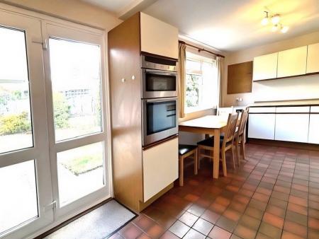 3 bedroom Detached house to let in Eaton Bray