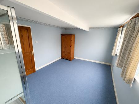 3 bedroom Detached house to let in Eaton Bray