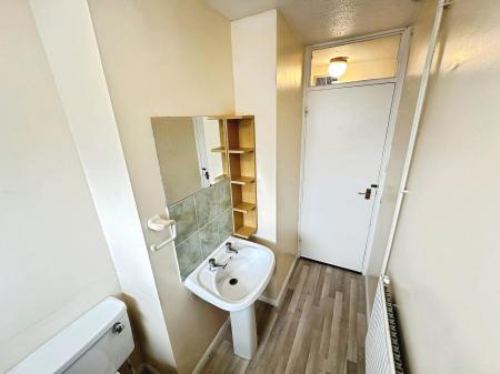 2 bedroom Flat for sale in Whipperley Ring, Luton, LU1