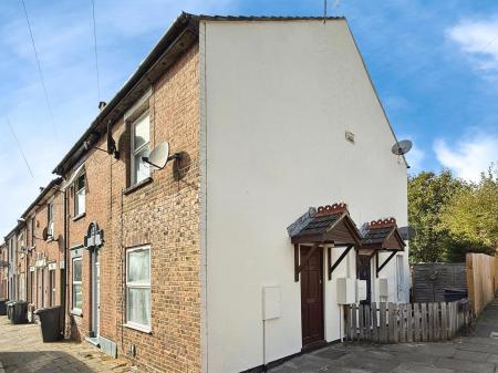 Ridgway Road, High Town, Luton, LU2