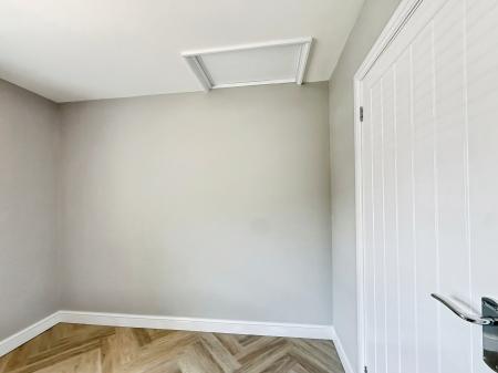 1 bedroom Flat to let in Plaiters Way, Dunstable, LU5