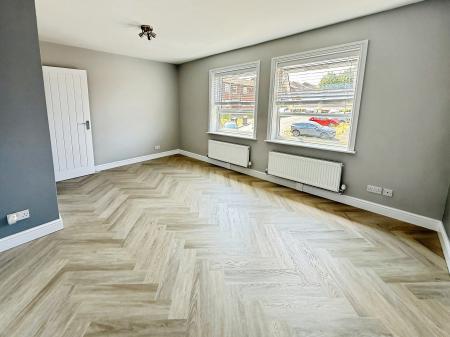 1 bedroom Flat to let in Plaiters Way, Dunstable, LU5
