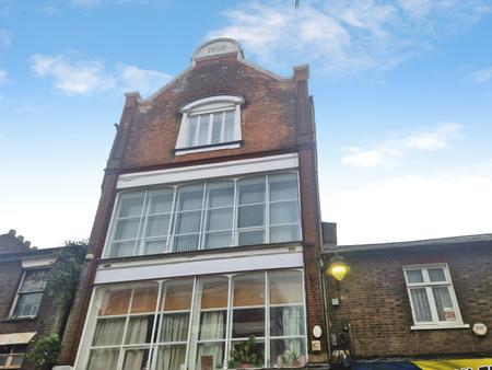 Wellington Street, Town Centre, Luton, LU1