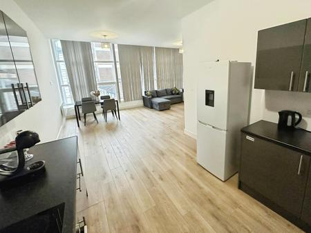 2 bedroom Flat to let in Wellington Street, Town Centre, Luton, LU1
