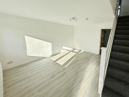 2 bedroom Terraced House to let in Lancing Road, Wigmore, Luton, LU2