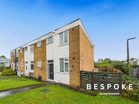 3 bedroom End of terrace house for sale in Bramble Close, Macclesfield, SK10