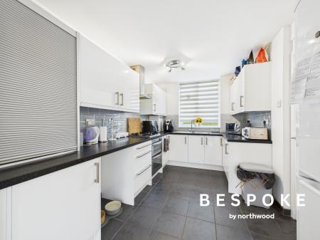 3 bedroom End of terrace house for sale in Bramble Close, Macclesfield, SK10
