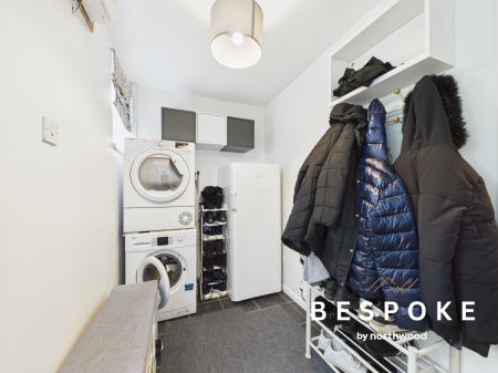 3 bedroom End of terrace house for sale in Bramble Close, Macclesfield, SK10