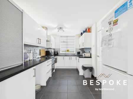 3 bedroom End of terrace house for sale in Bramble Close, Macclesfield, SK10