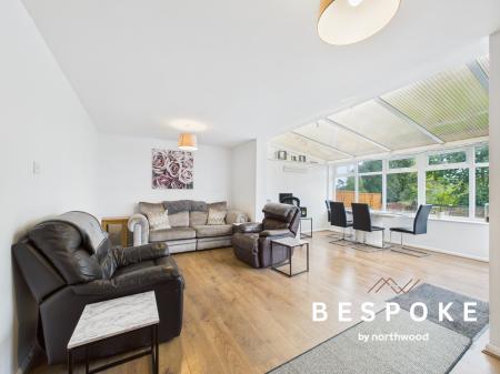 3 bedroom End of terrace house for sale in Bramble Close, Macclesfield, SK10