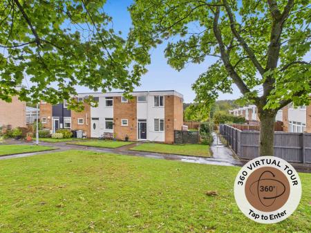 3 bedroom End of terrace house for sale in Bramble Close, Macclesfield, SK10
