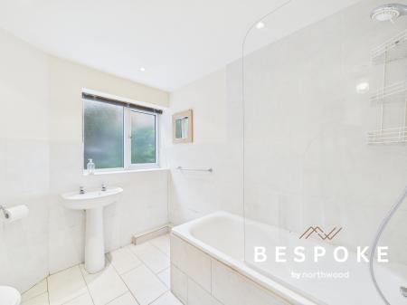 5 bedroom Terraced House for sale in Bridge Street, Macclesfield, SK11