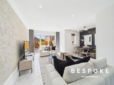 4 bedroom Town house for sale in Greenhills Close, Macclesfield, SK11