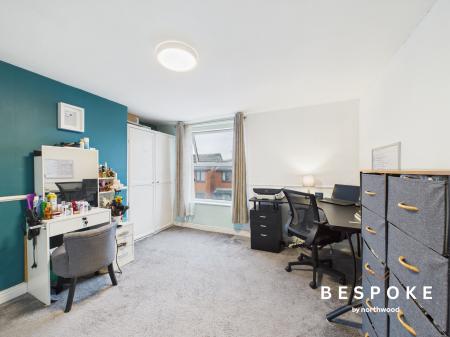 3 bedroom Terraced House for sale in High Street, Macclesfield, SK11