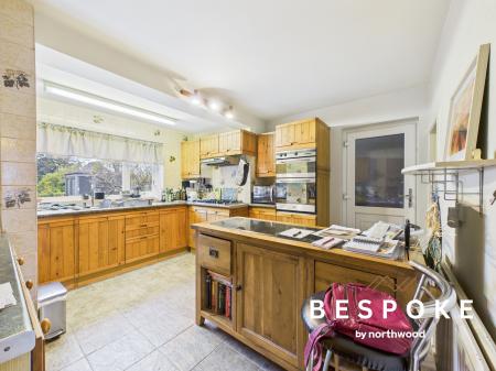 3 bedroom Detached house for sale in Orme Crescent, Macclesfield, SK10