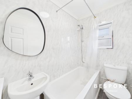 2 bedroom Terraced House for sale in Pierce Street, Macclesfield, SK11