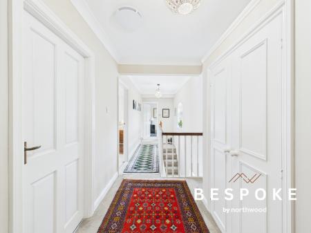 4 bedroom House for sale in Robin Lane, Macclesfield, SK11