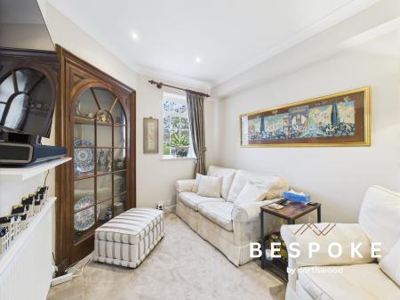 4 bedroom House for sale in Robin Lane, Macclesfield, SK11