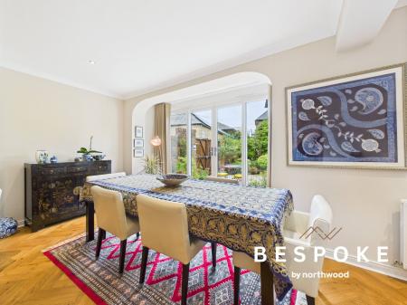 4 bedroom House for sale in Robin Lane, Macclesfield, SK11