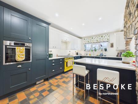 4 bedroom House for sale in Robin Lane, Macclesfield, SK11