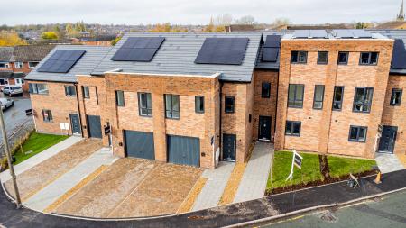 4 bedroom Town house for sale in The Knightsley | Knights View, Macclesfield, SK11