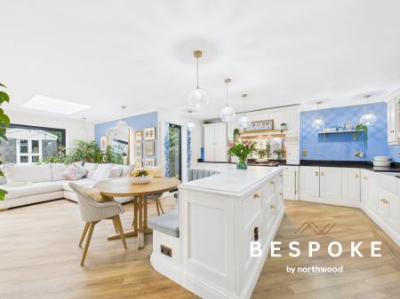 6 bedroom Detached house for sale in Gawsworth Road, Macclesfield, SK11