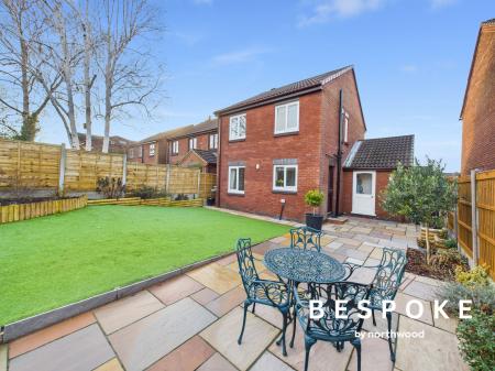 3 bedroom Detached house for sale in Harvest Road, Macclesfield, SK10