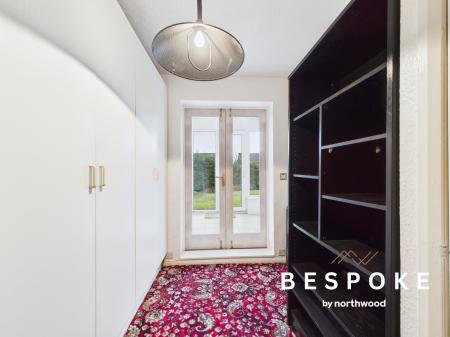 2 bedroom Detached house for sale in Kenilworth Road, Macclesfield, SK11