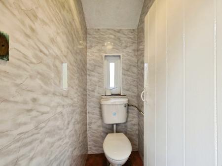 3 bedroom Semi-detached house to let in Kingsway, Bollington, SK10