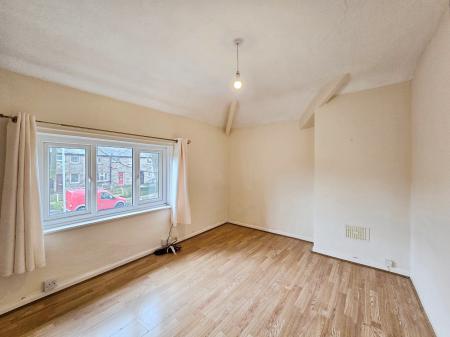 3 bedroom Semi-detached house to let in Kingsway, Bollington, SK10