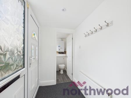 4 bedroom Detached house to let in Rugby Drive, Macclesfield, SK10