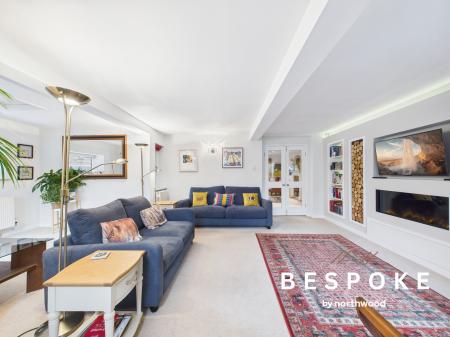 4 bedroom Detached house for sale in 2 Roan Court, Macclesfield, SK11