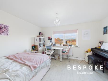 4 bedroom Semi-detached house for sale in Treacle Avenue, Macclesfield, SK11