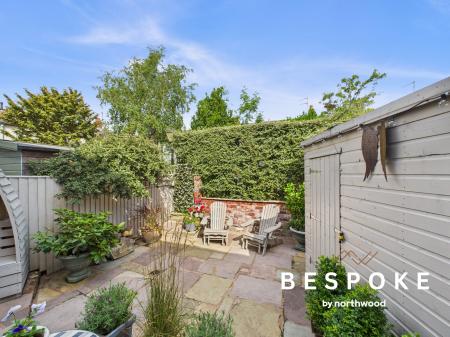 3 bedroom Cottage for sale in Hollands Place, Macclesfield, SK11