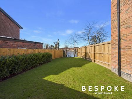 4 bedroom House for sale in Greenhills Close, Macclesfield, SK11