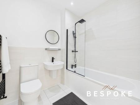 4 bedroom House for sale in Greenhills Close, Macclesfield, SK11