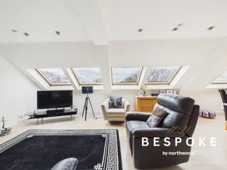 3 bedroom Duplex for sale in Bollington, Bollington, Macclesfield, SK10