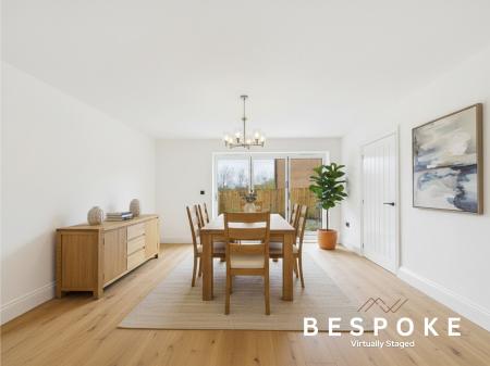 4 bedroom House for sale in Bank Street, Macclesfield, SK11