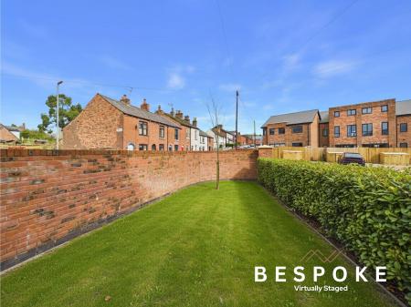 4 bedroom House for sale in Bank Street, Macclesfield, SK11