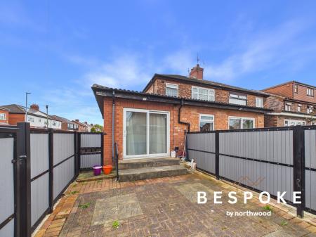 5 bedroom Semi-detached house for sale in Corringham Road, Levenshulme, M19