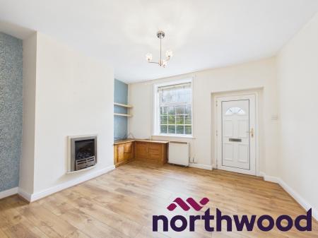 2 bedroom Cottage to let in Lowther Street, Bollington, SK10