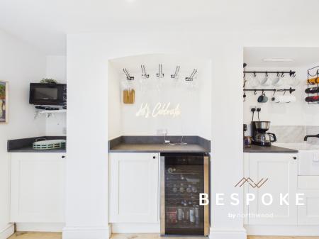 4 bedroom Semi-detached house for sale in Buxton Road, Macclesfield, SK11