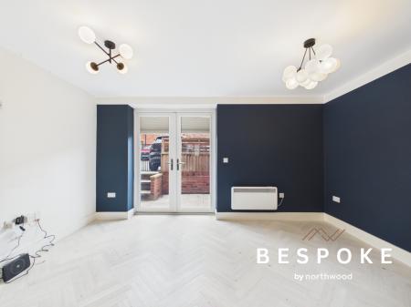 3 bedroom Town house to let in Hatton Street, Macclesfield, SK11