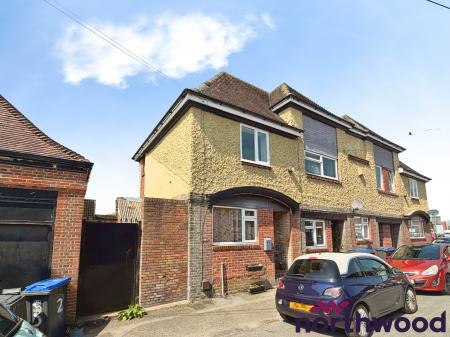 1 bedroom Semi-detached house to let in Milk Street, Leek, ST13